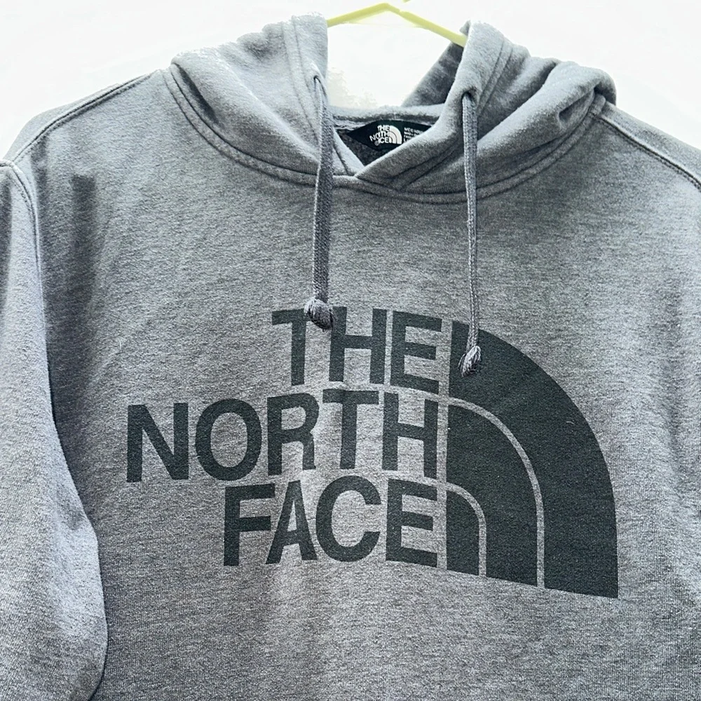The North Face Men’s Charcoal Hoodie